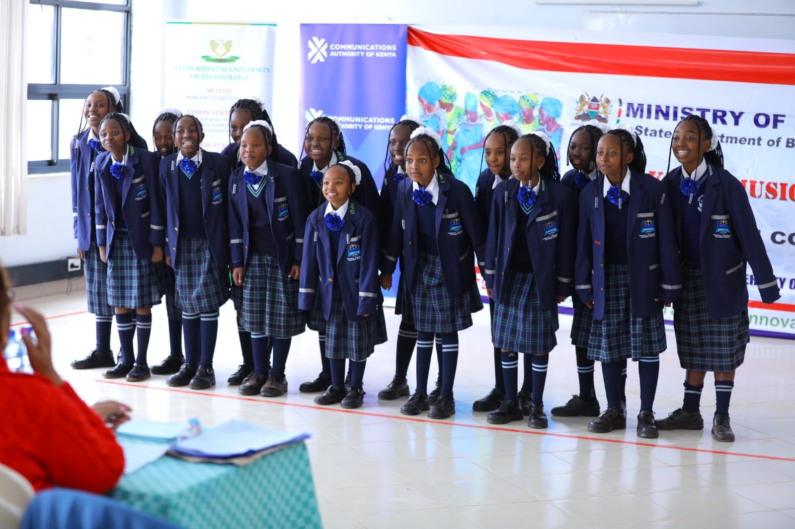 Junior School 4 Art day